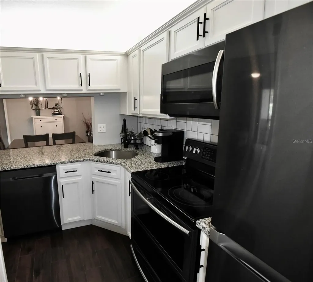 3188 Lake Pine Way S Tarpon Springs FL 34688