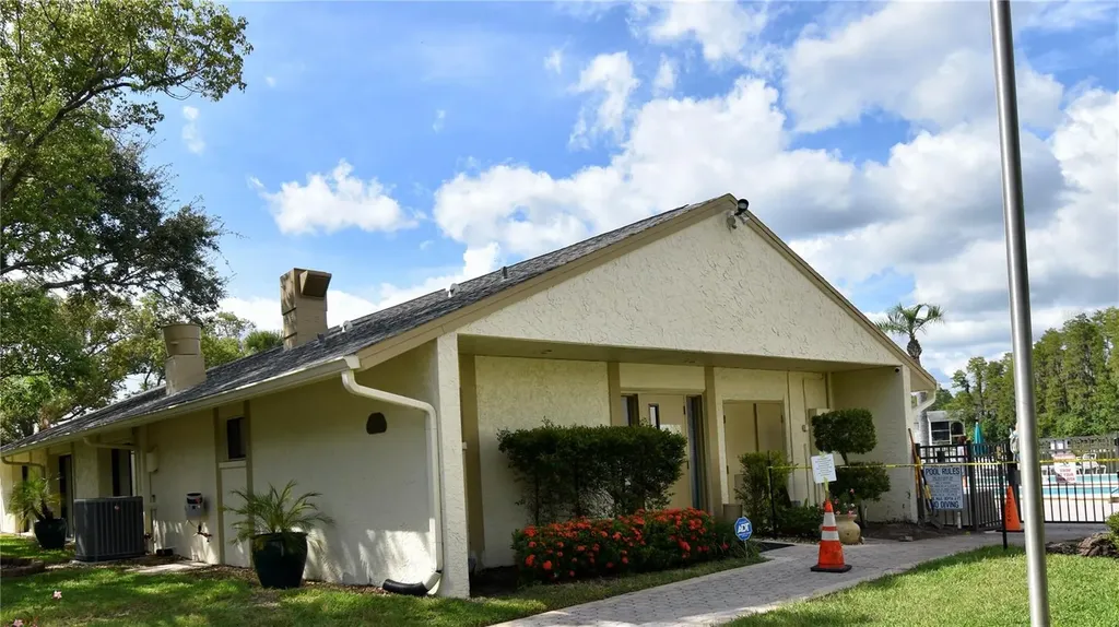3188 Lake Pine Way S Tarpon Springs FL 34688