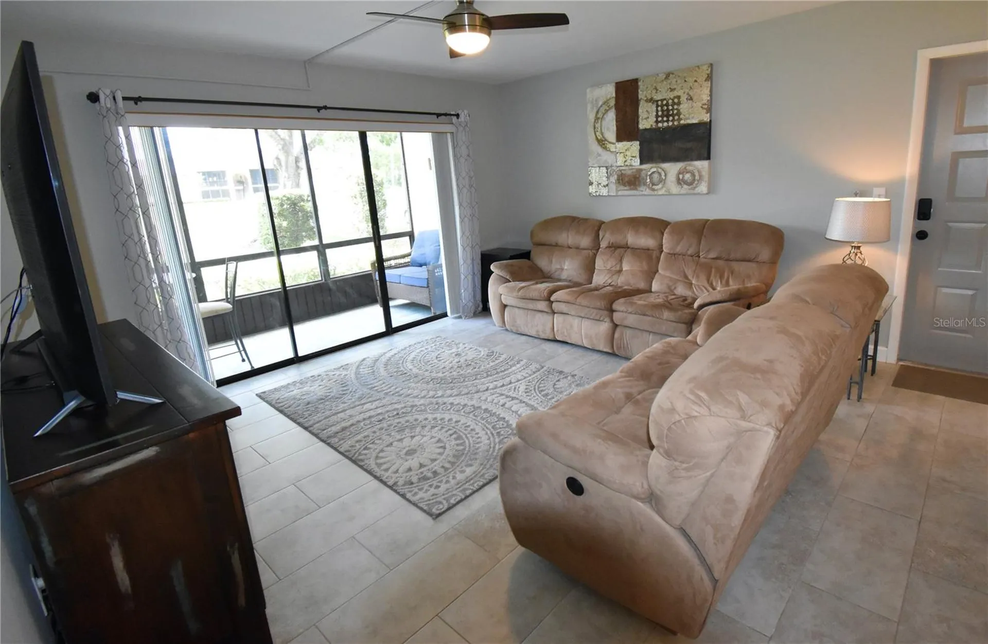 3188 Lake Pine Way S Tarpon Springs FL 34688