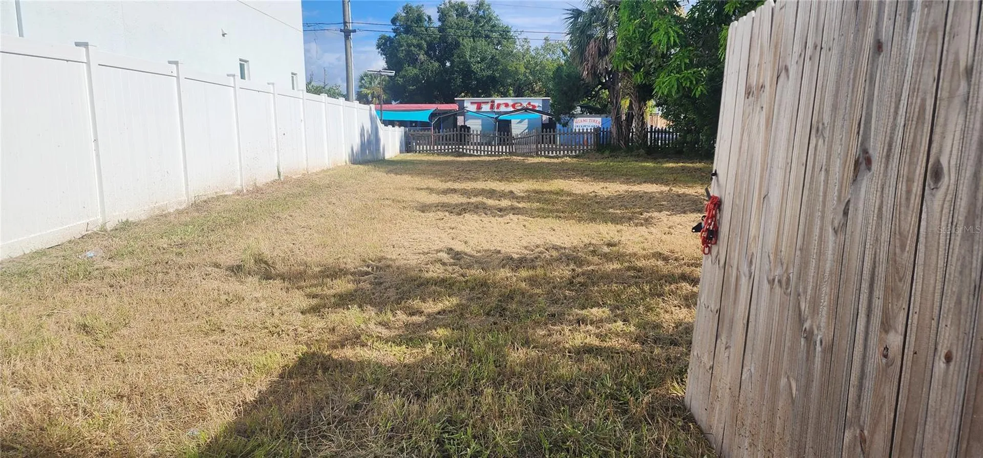 2606 W Columbus Drive Tampa FL 33607