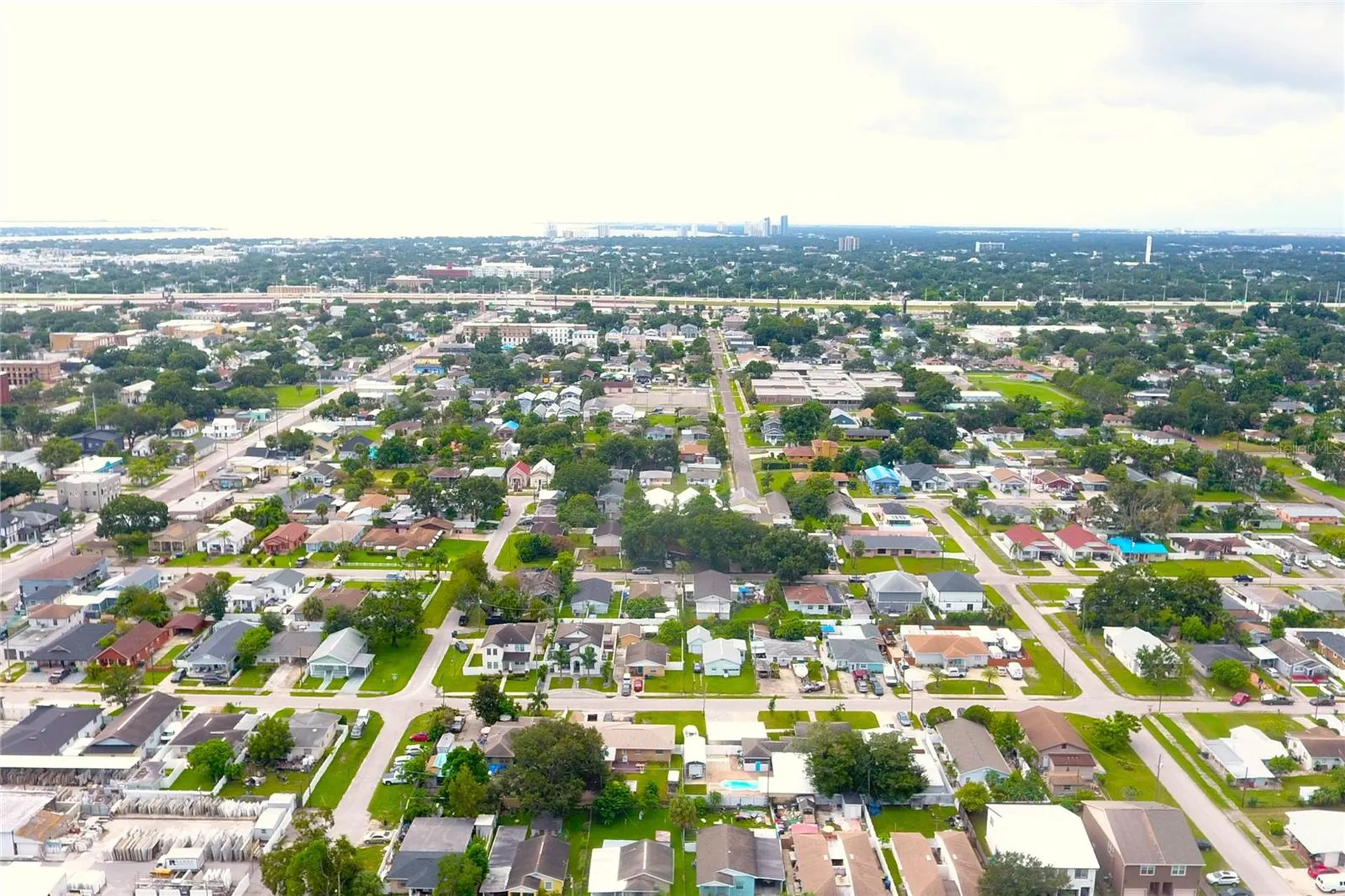 2606 W Columbus Drive Tampa FL 33607