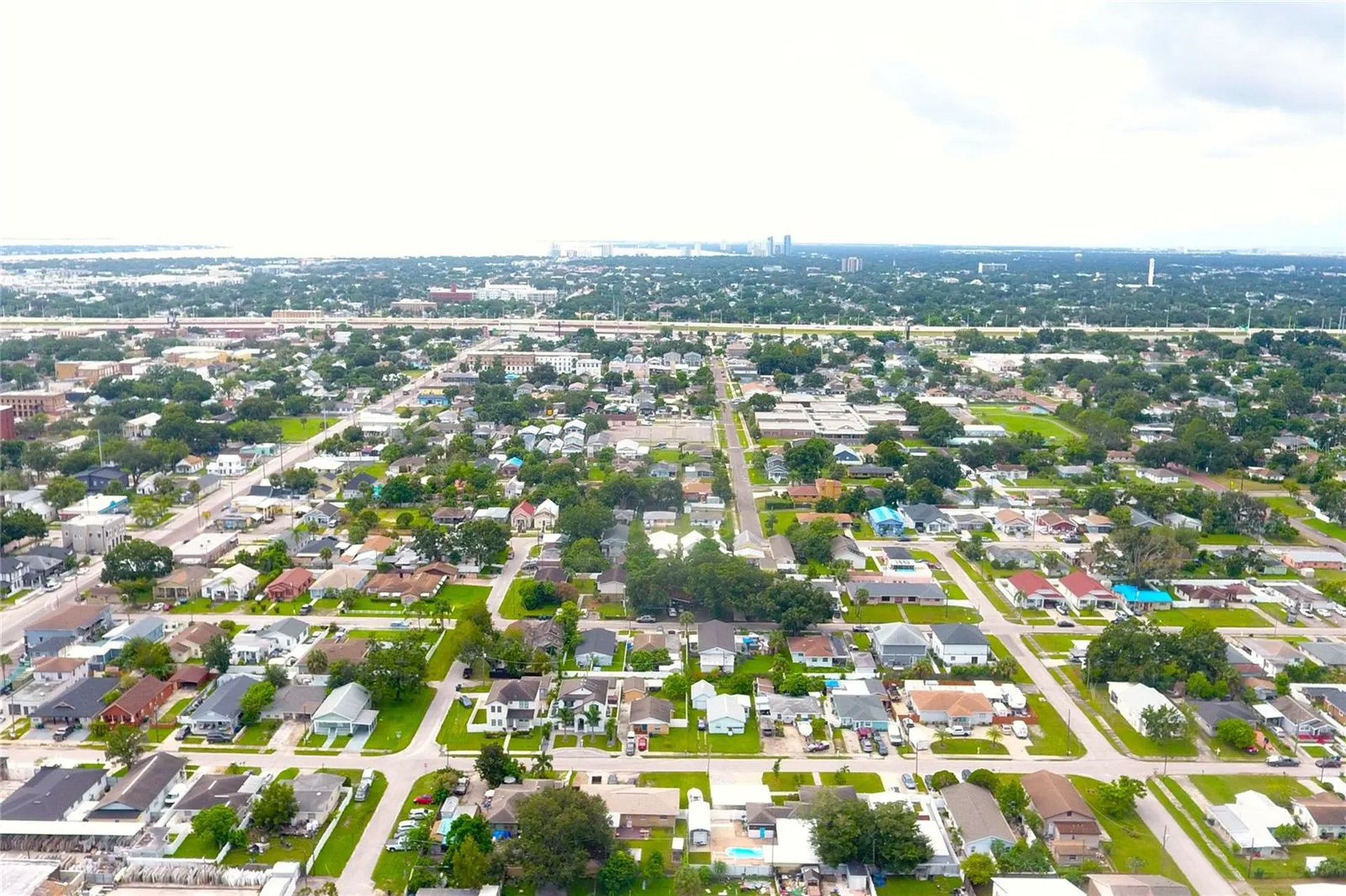 2606 W Columbus Drive Tampa FL 33607