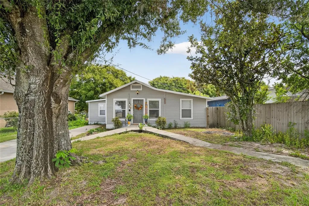 150 Northside Drive W Lake Wales FL 33853