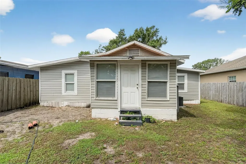 150 Northside Drive W Lake Wales FL 33853