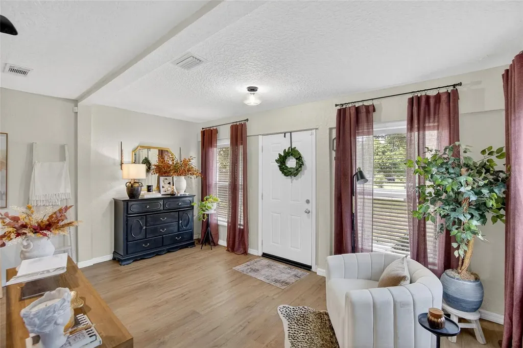 150 Northside Drive W Lake Wales FL 33853