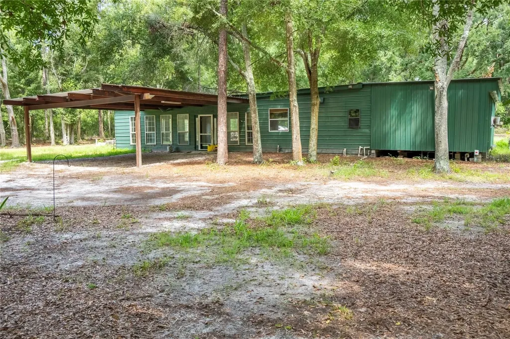 3749 SW 22nd Place Bell FL 32619