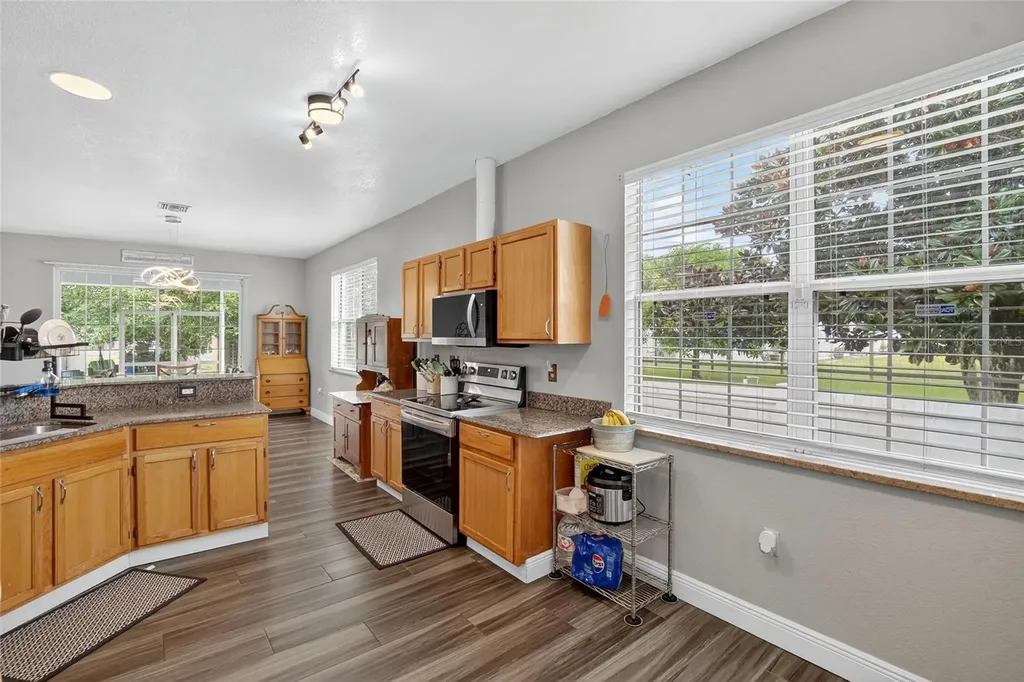 863 C F Kinney Road Lake Wales FL 33859