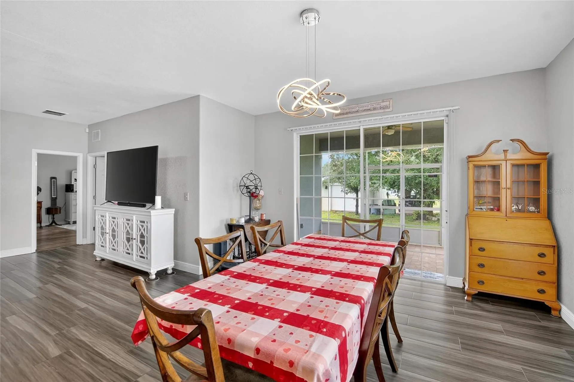 863 C F Kinney Road Lake Wales FL 33859