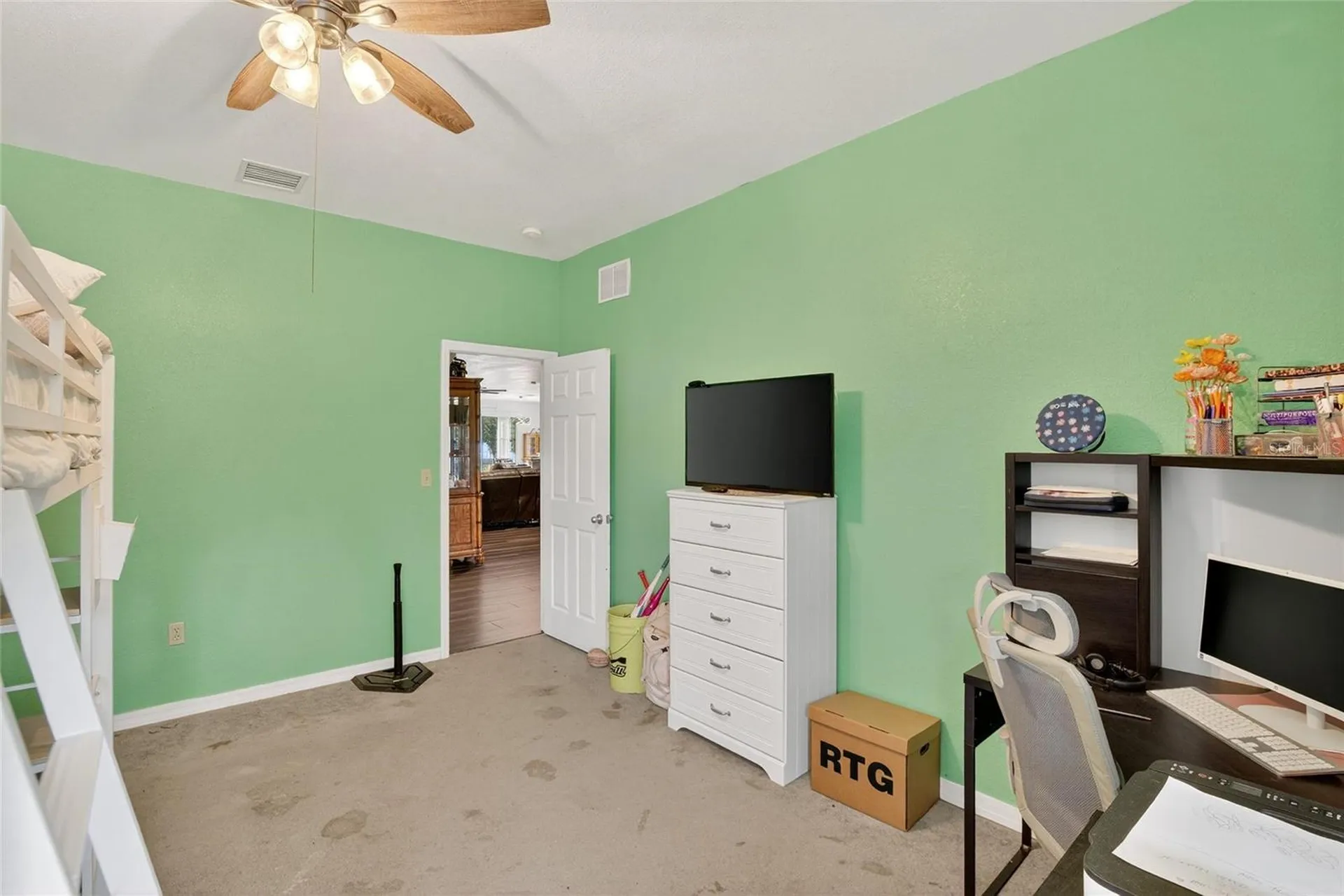 863 C F Kinney Road Lake Wales FL 33859
