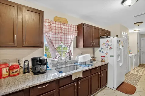 863 C F Kinney Road Lake Wales FL 33859