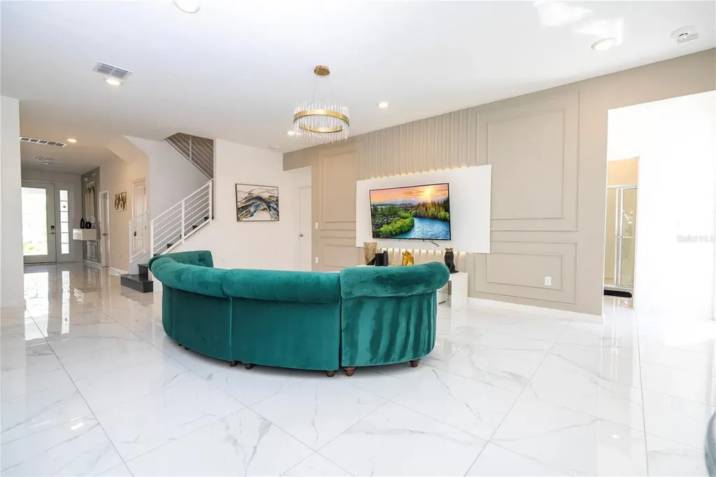 2512 Shanti Drive Kissimmee FL 34746