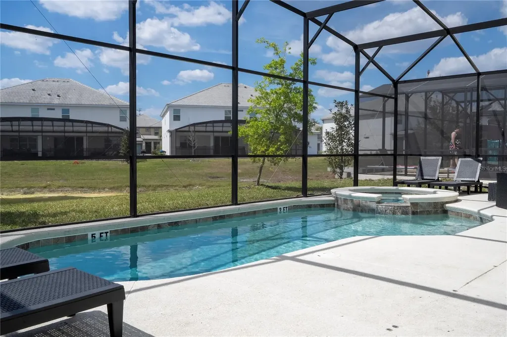 2512 Shanti Drive Kissimmee FL 34746