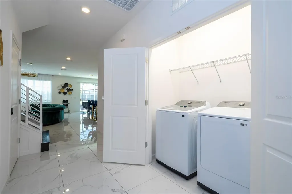 2512 Shanti Drive Kissimmee FL 34746