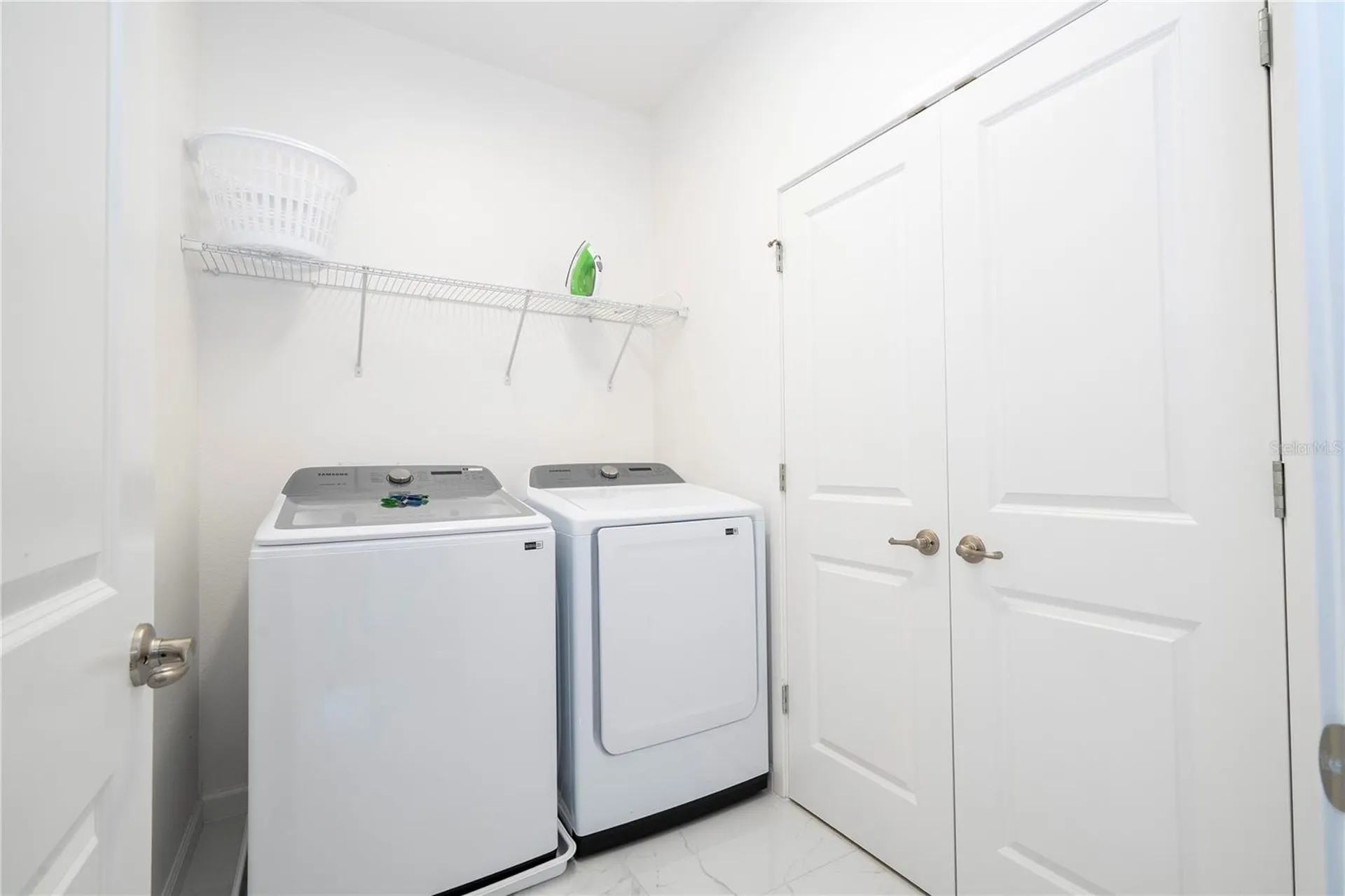 2512 Shanti Drive Kissimmee FL 34746