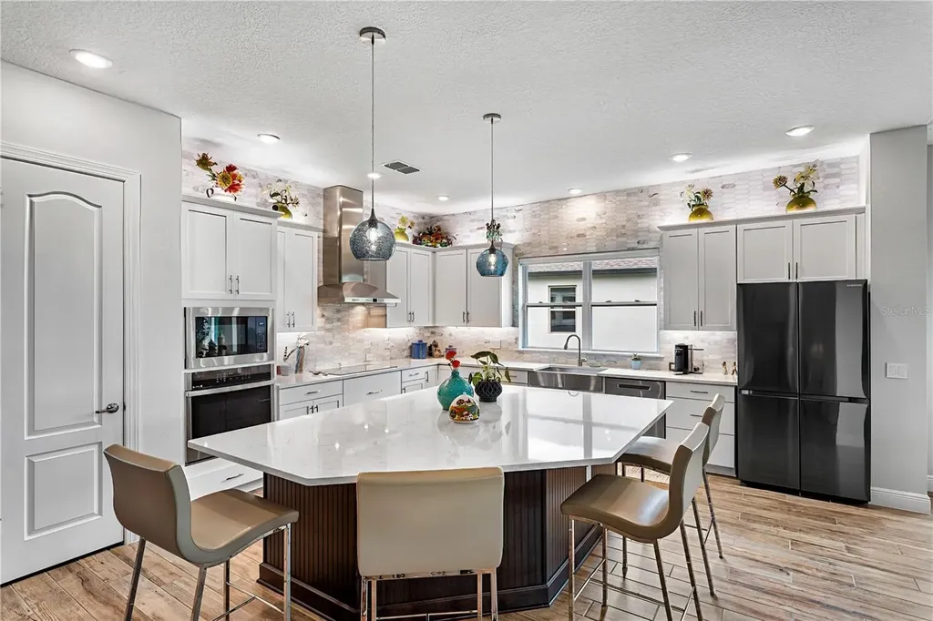 17064 Secret Hollow Loop Clermont FL 34711