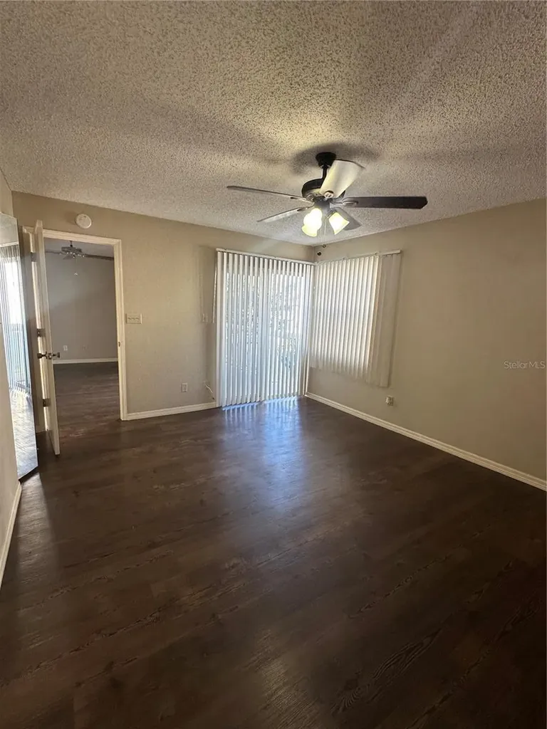 6810 Stones Throw Circle N St Petersburg FL 33710