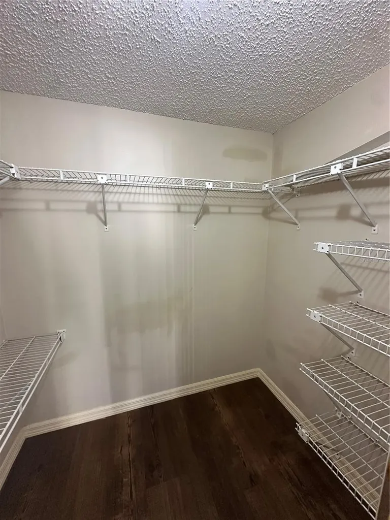 6810 Stones Throw Circle N St Petersburg FL 33710