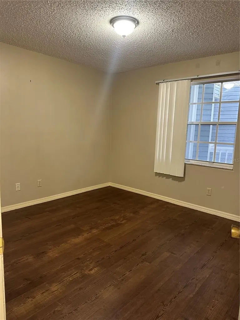 6810 Stones Throw Circle N St Petersburg FL 33710