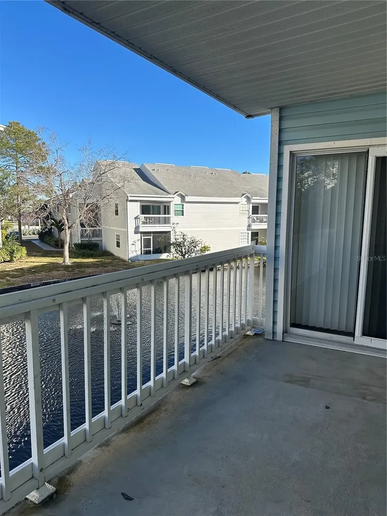 6810 Stones Throw Circle N St Petersburg FL 33710