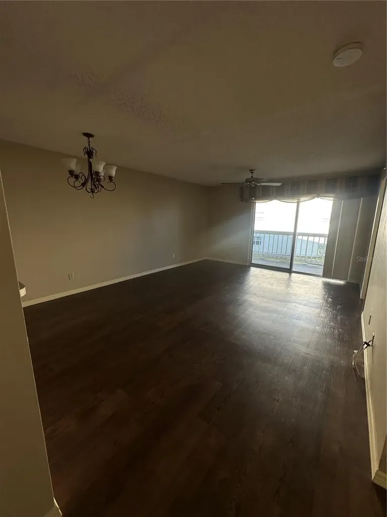 6810 Stones Throw Circle N St Petersburg FL 33710