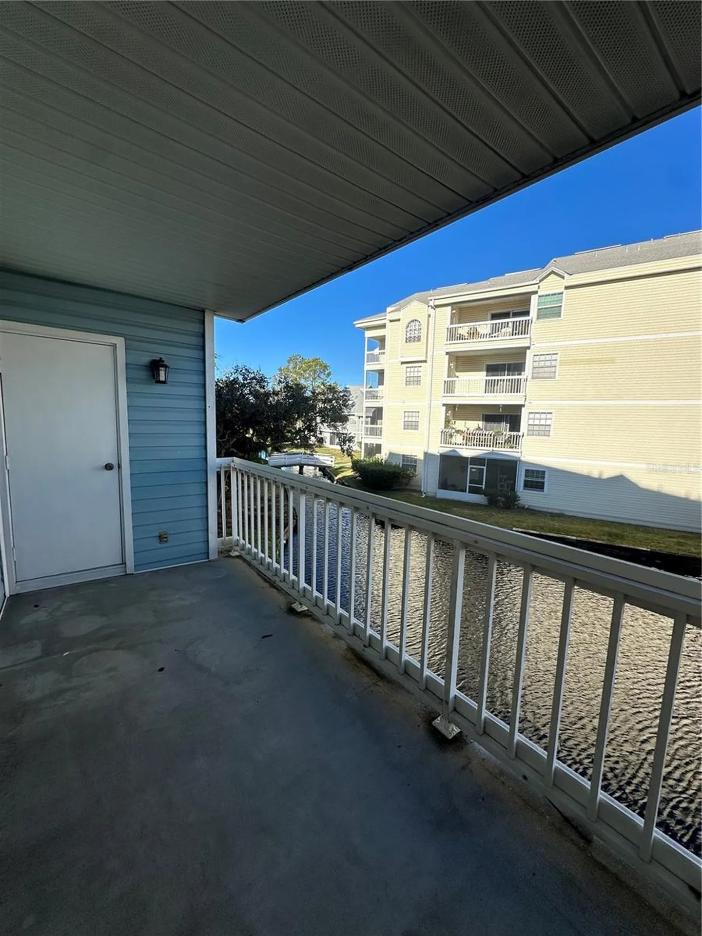 6810 Stones Throw Circle N St Petersburg FL 33710