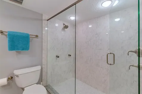 1582 Gulf Boulevard Clearwater FL 33767