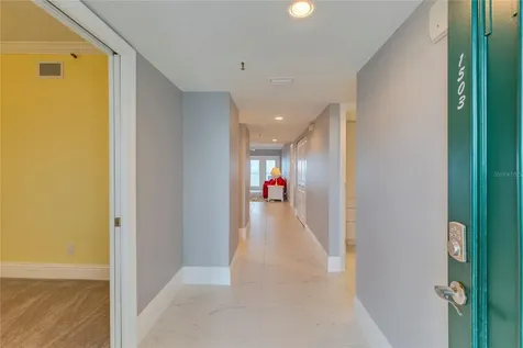 1582 Gulf Boulevard Clearwater FL 33767