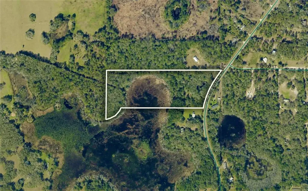 9022 SE 180th Avenue Road Ocklawaha FL 32179