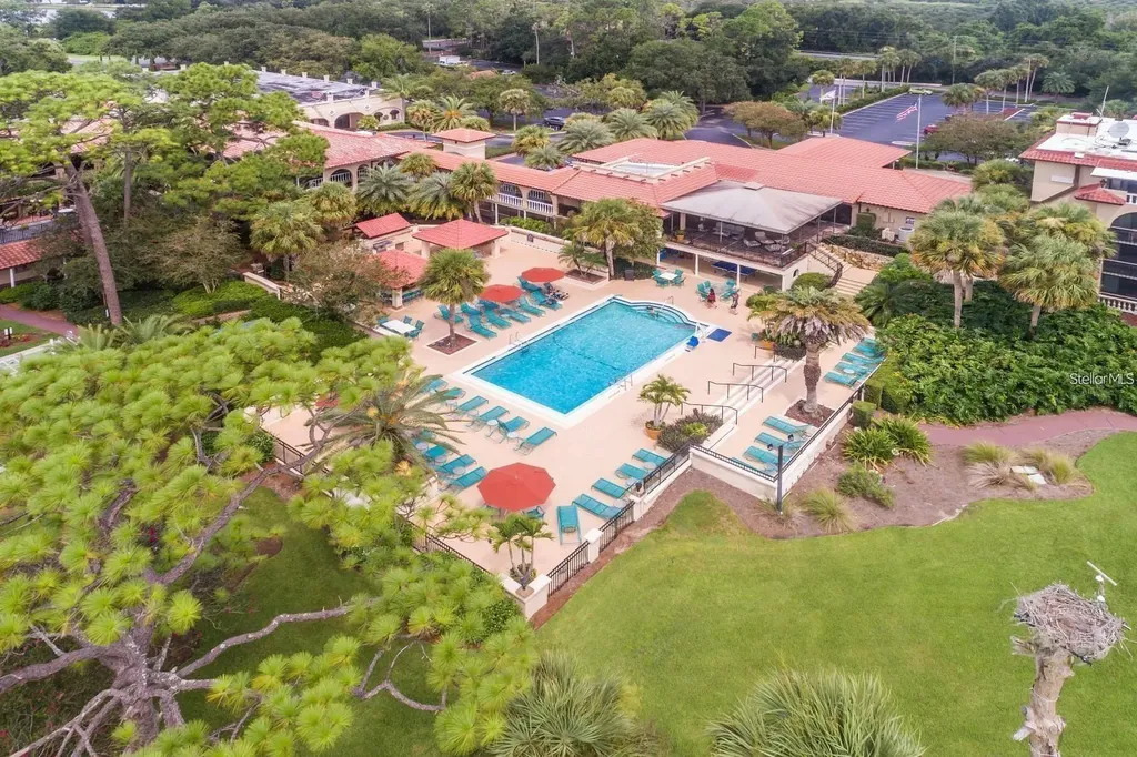 802 Camino Real Boulevard Howey In The Hills FL 34737