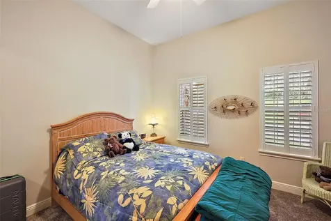 802 Camino Real Boulevard Howey In The Hills FL 34737