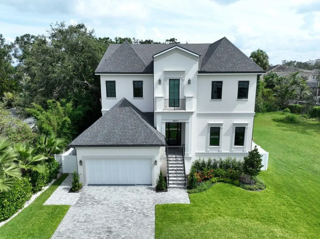 5011 W Dickens Avenue Tampa FL 33629