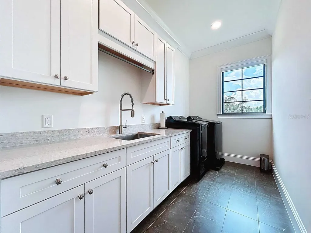 5011 W Dickens Avenue Tampa FL 33629