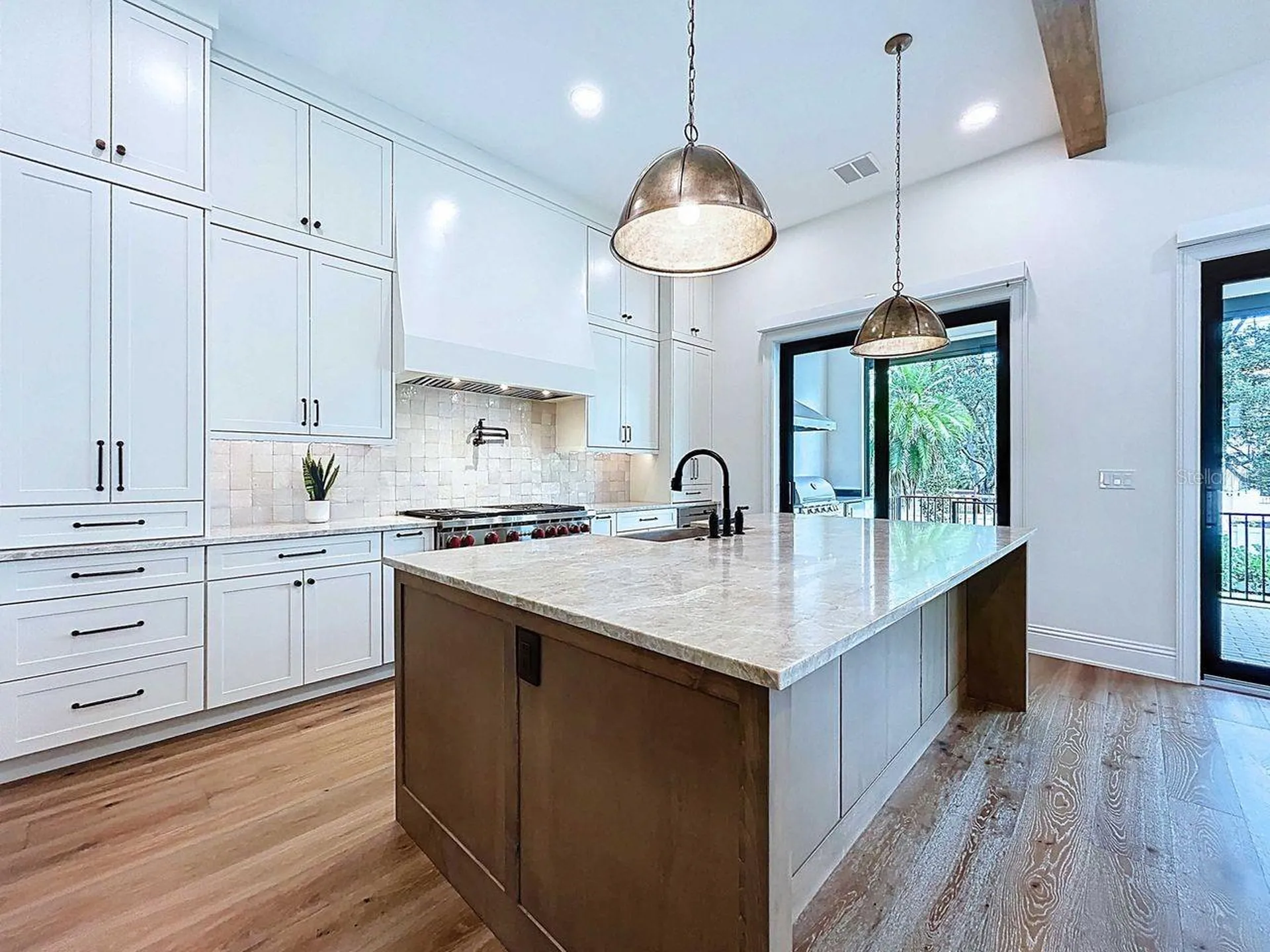 5011 W Dickens Avenue Tampa FL 33629