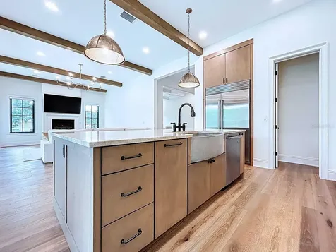 5011 W Dickens Avenue Tampa FL 33629