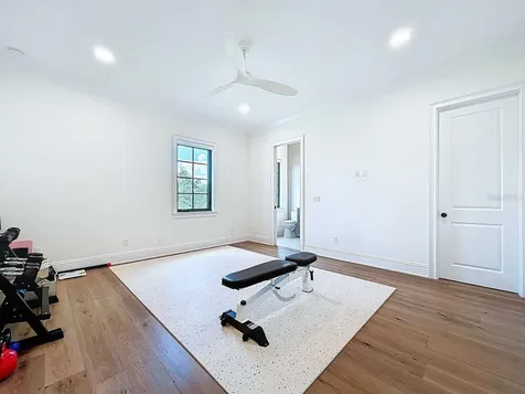 5011 W Dickens Avenue Tampa FL 33629