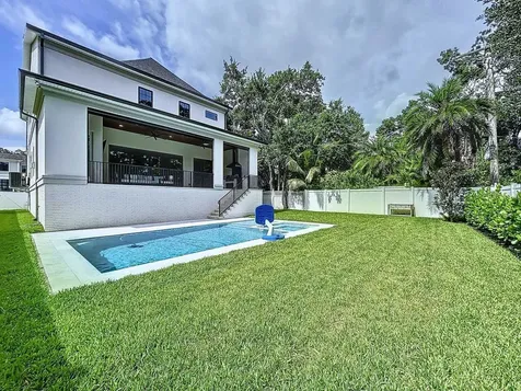 5011 W Dickens Avenue Tampa FL 33629