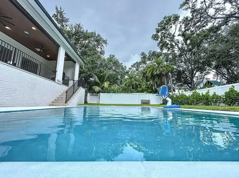 5011 W Dickens Avenue Tampa FL 33629