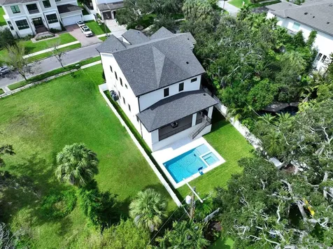 5011 W Dickens Avenue Tampa FL 33629
