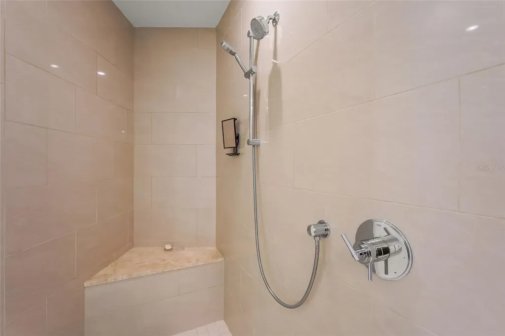 1155 N Gulfstream Avenue Sarasota FL 34236