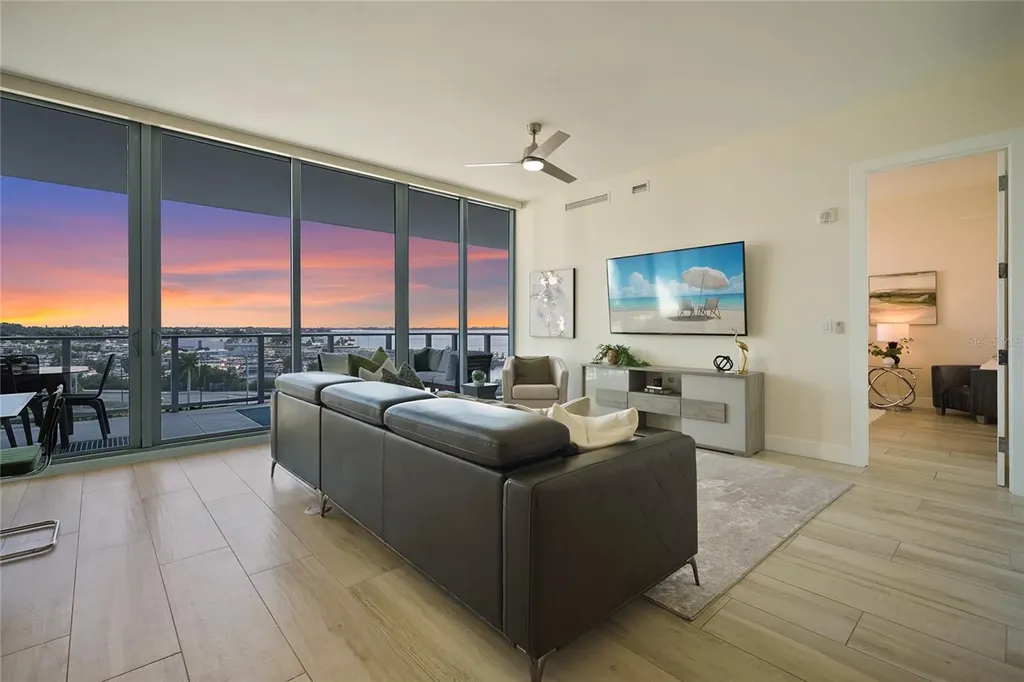 1155 N Gulfstream Avenue Sarasota FL 34236