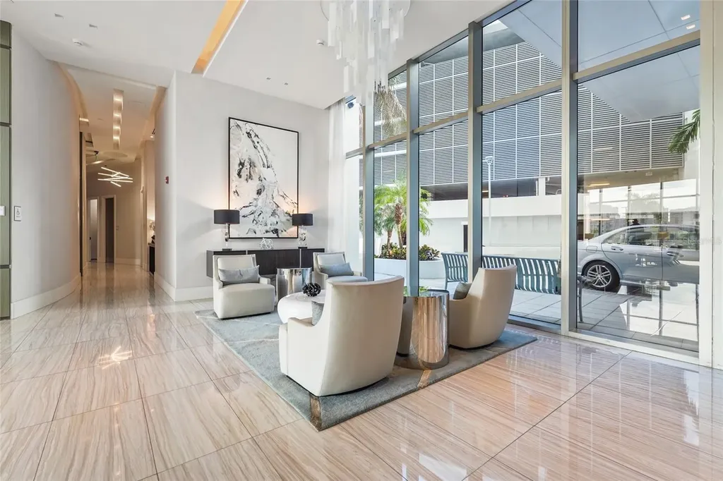 1155 N Gulfstream Avenue Sarasota FL 34236