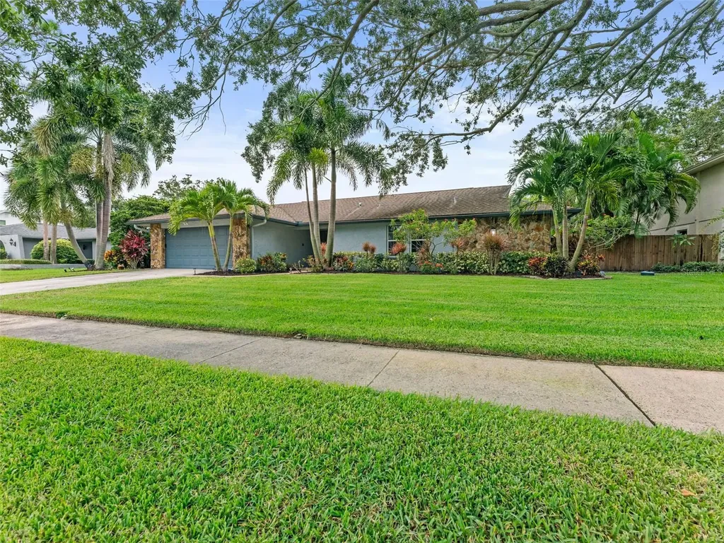 2857 Weathersfield Court Clearwater FL 33761