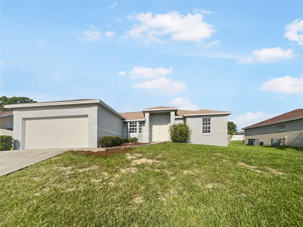 6585 Crews Vue Loop Lakeland FL 33813