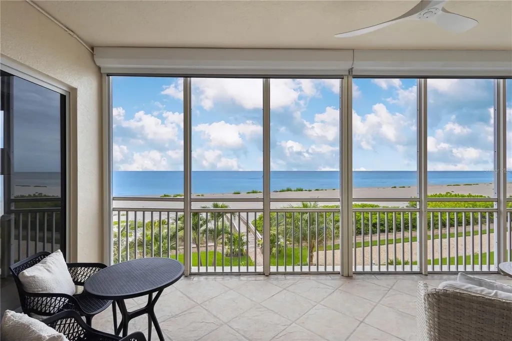 811 The Esplanade N Venice FL 34285