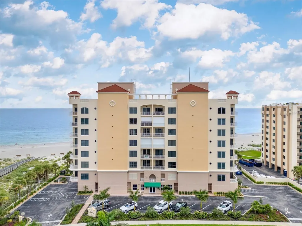 811 The Esplanade N Venice FL 34285