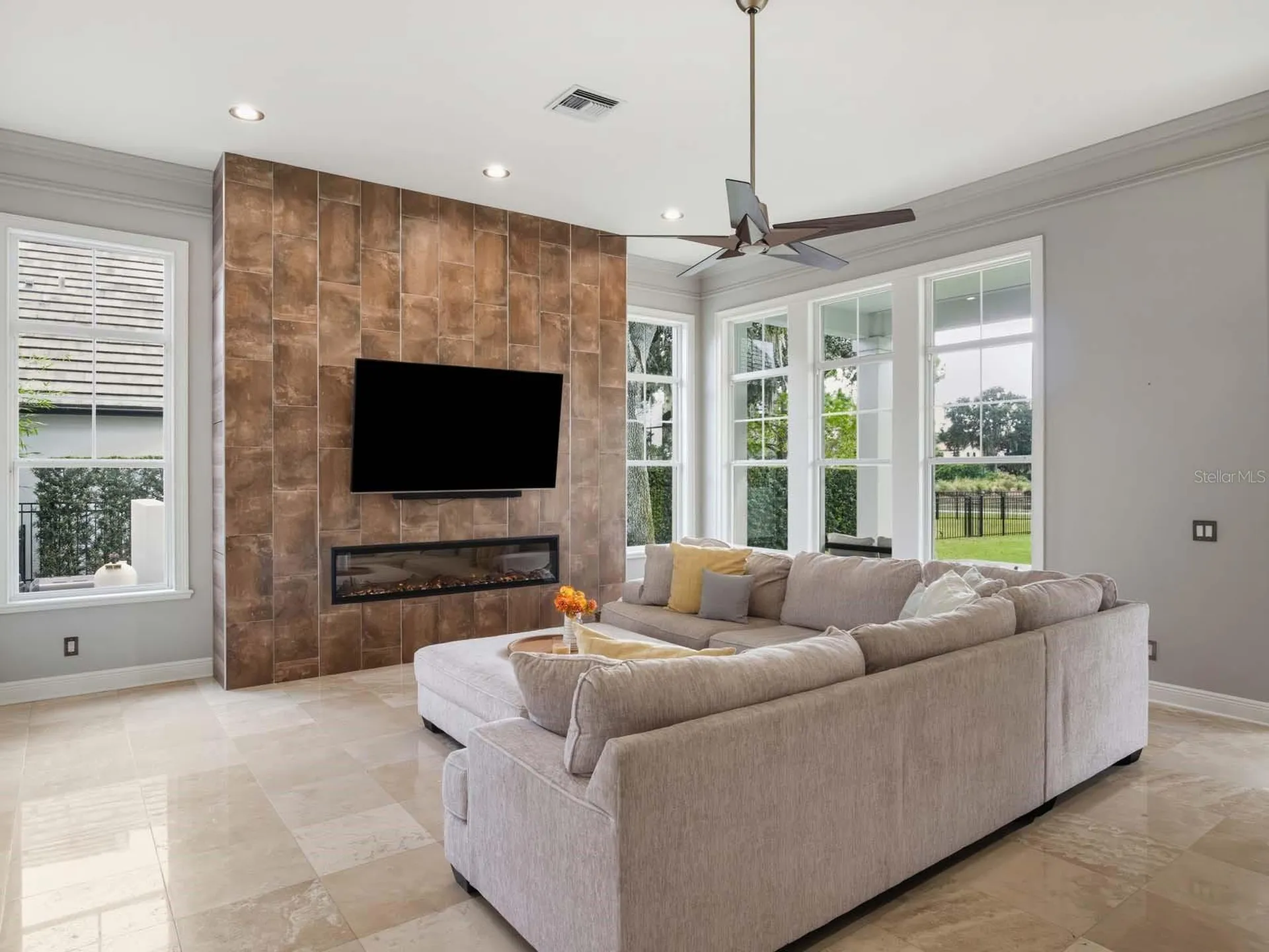 9840 Covent Garden Drive Orlando FL 32827