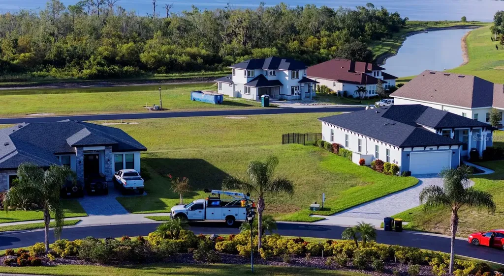 338 Spinnaker Court Auburndale FL 33823