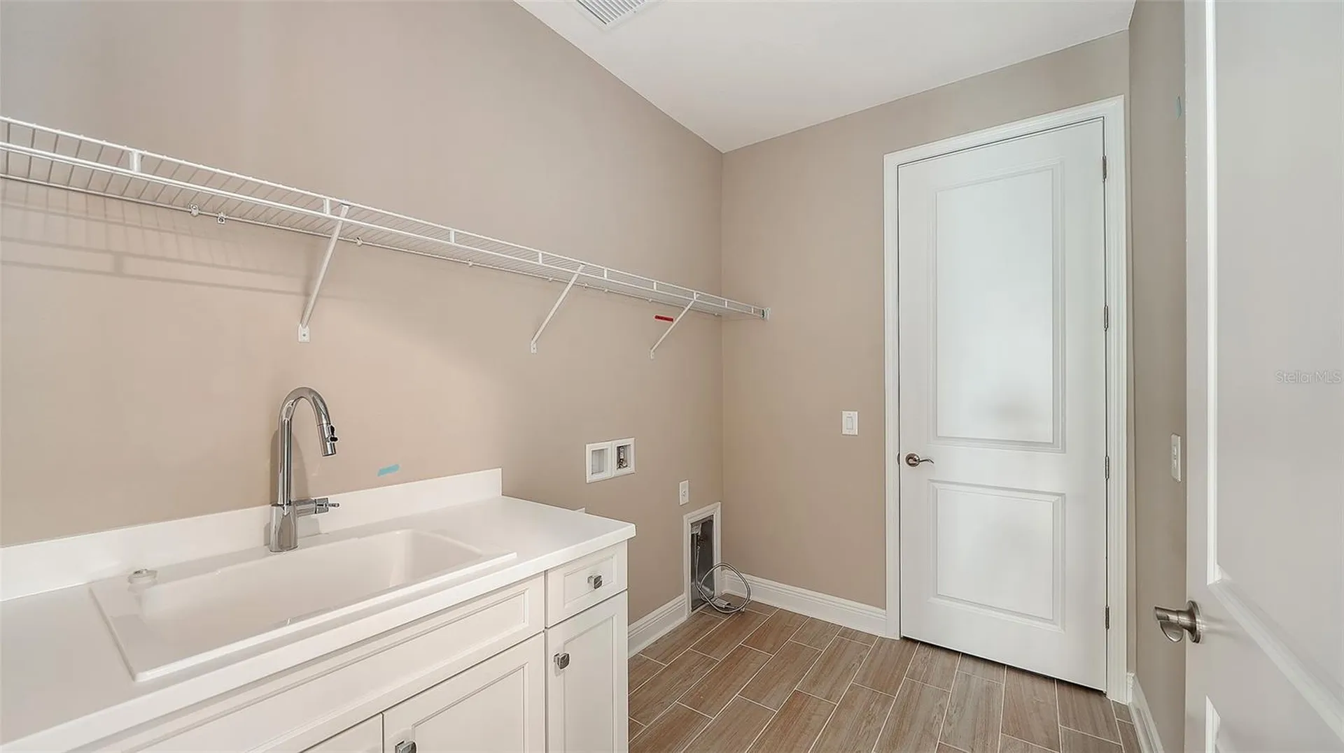 6568 Big Bayou Drive Sarasota FL 34241