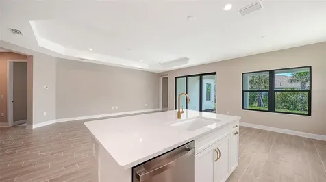 6568 Big Bayou Drive Sarasota FL 34241