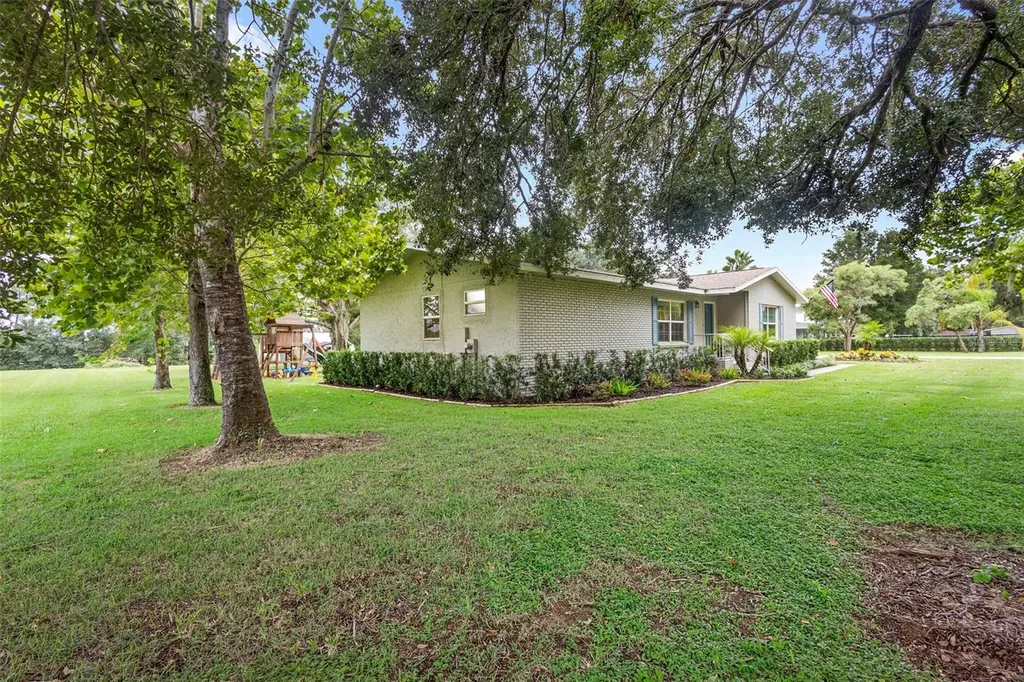 20018 Bill Collins Road Eustis FL 32736